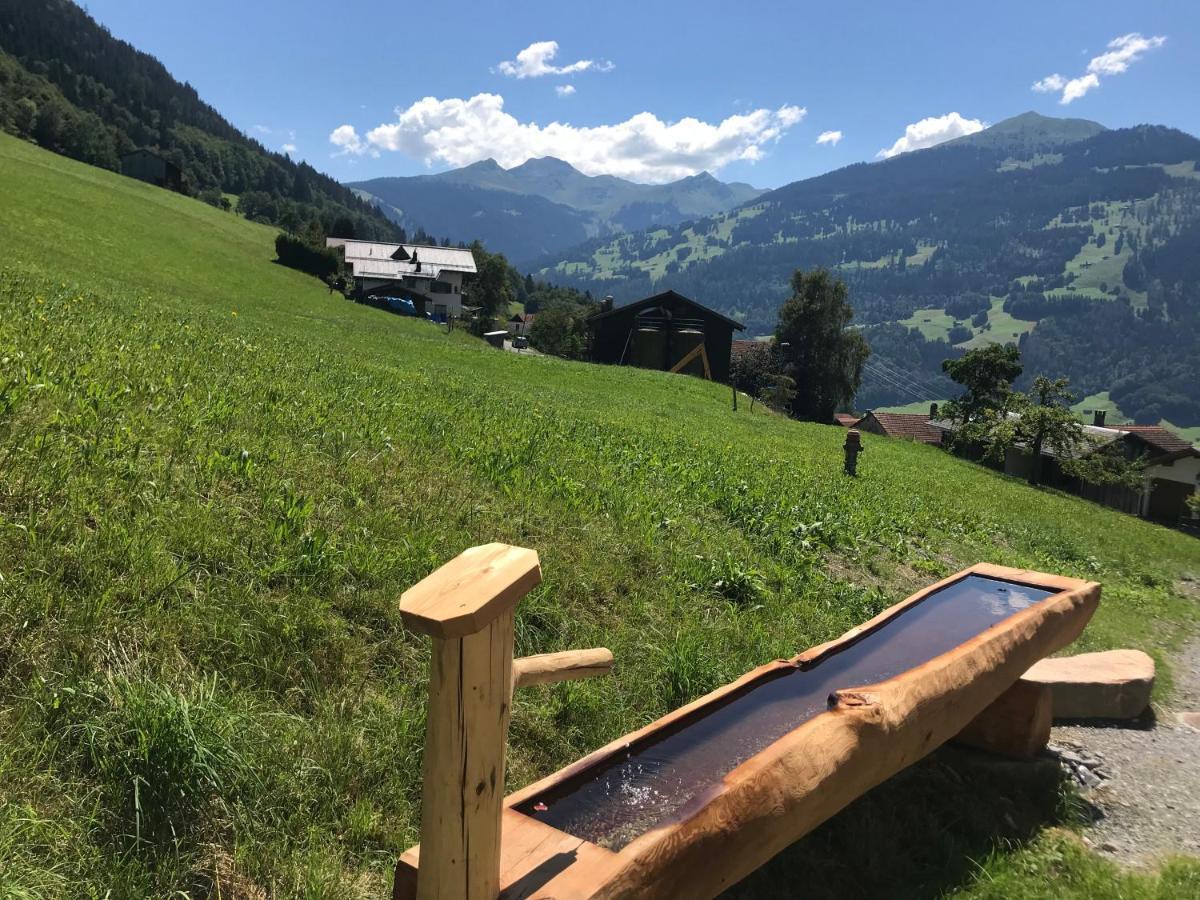 Latura - 3.5 Zimmerwohnung Fuer 4 Personen, 80M2 Buchen im Prattigau Exterior foto