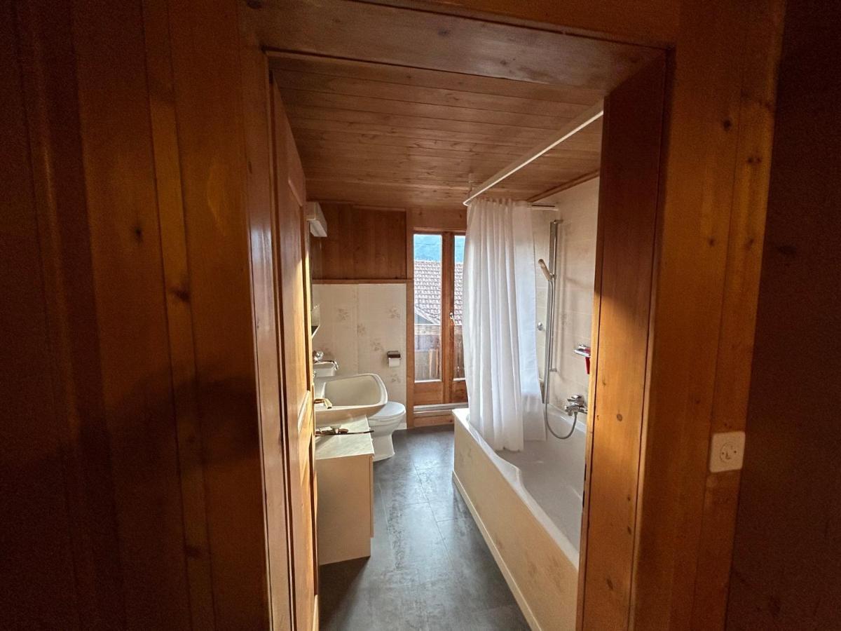 Latura - 3.5 Zimmerwohnung Fuer 4 Personen, 80M2 Buchen im Prattigau Exterior foto